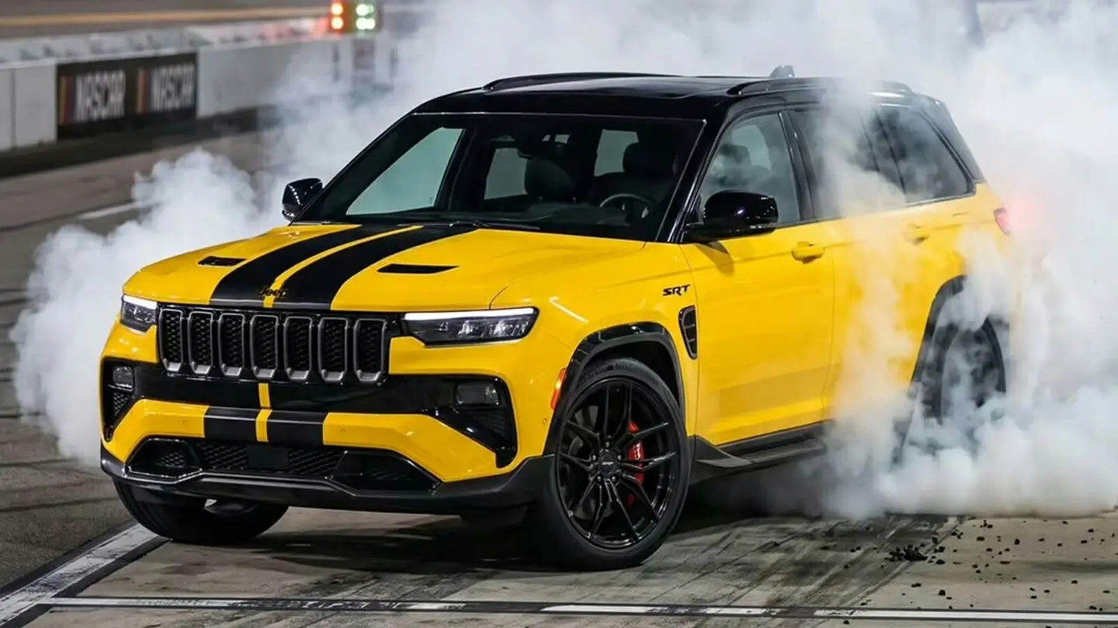 Jeep Grand Cherokee SRT CGI toob V8 unistuse taas ellu