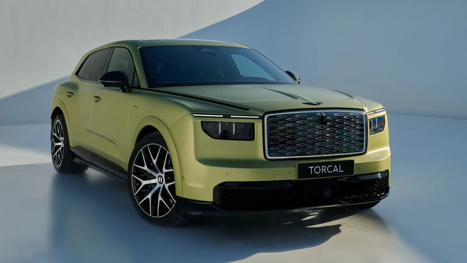 Bentley Torcal S: uus 876 hj elektriline linnamaastur