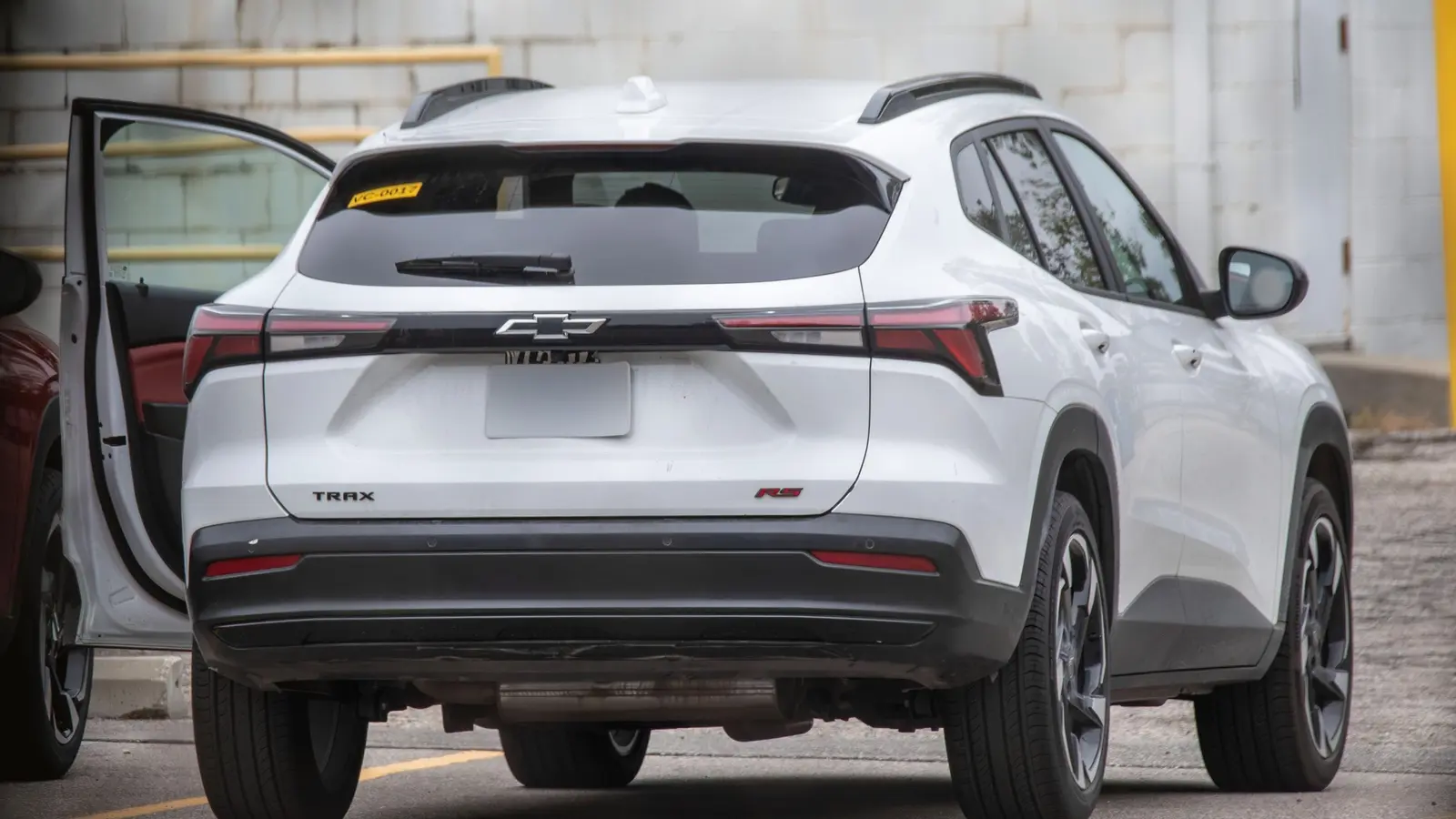 2027 Chevrolet Trax RS uuendus ilma maskeeringuta