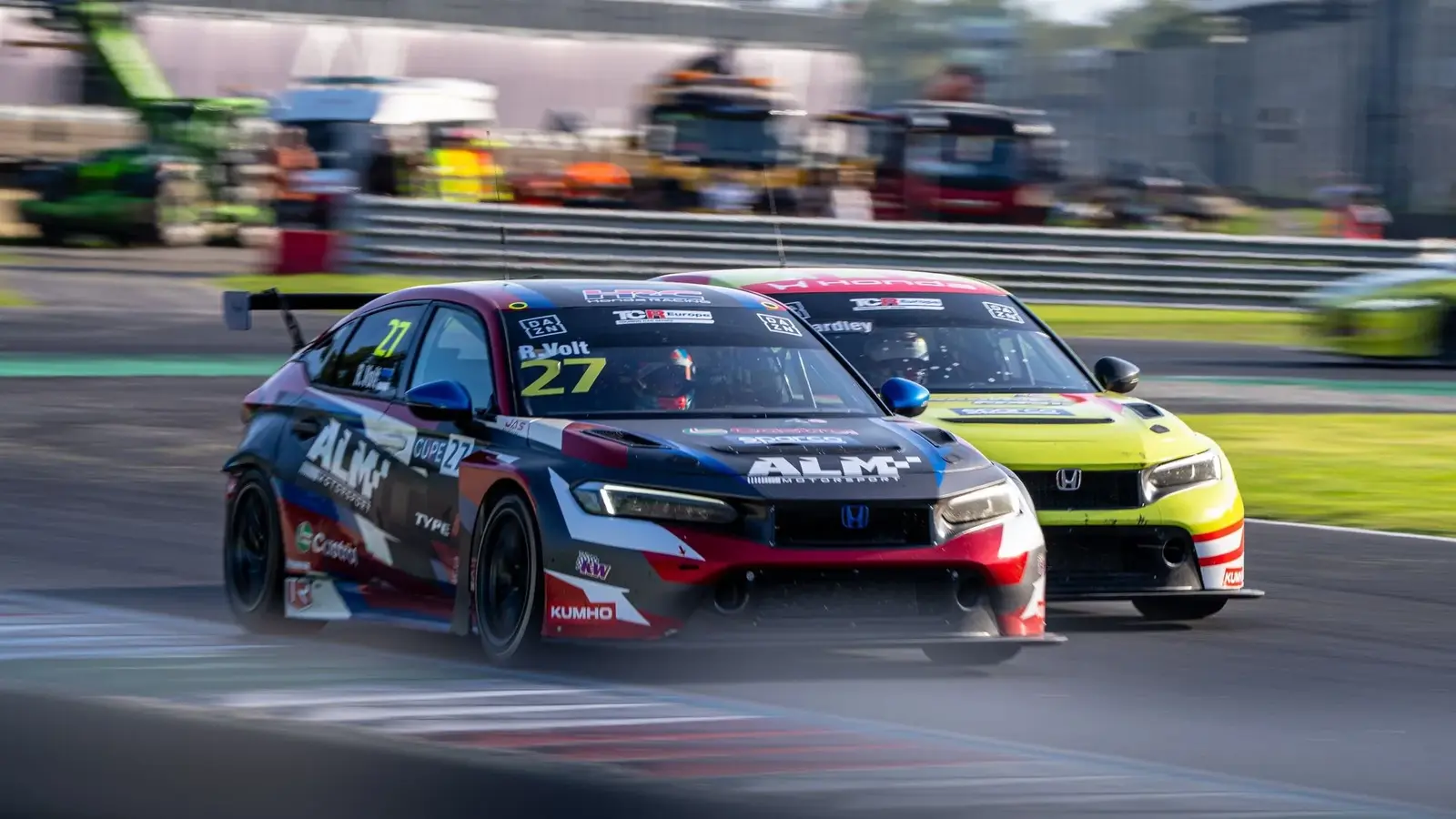 Ruben Volt püsib Monzas TCR Europe’i tiitlikonkurentsis