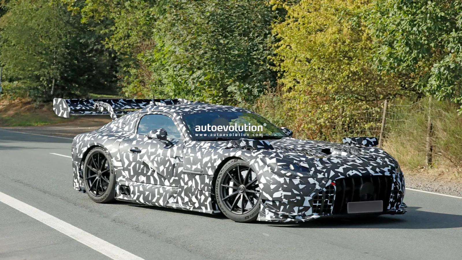 2027 Mercedes-AMG GT Black Series jõuab tootmisküpseks
