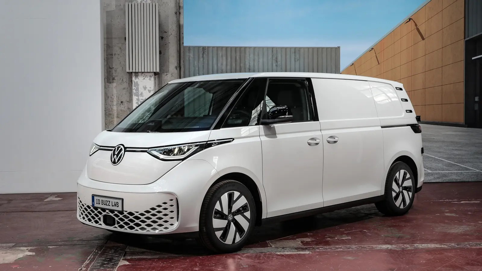 Volkswagen ID. Buzz Cargo LWB saab 4MOTION nelikveo