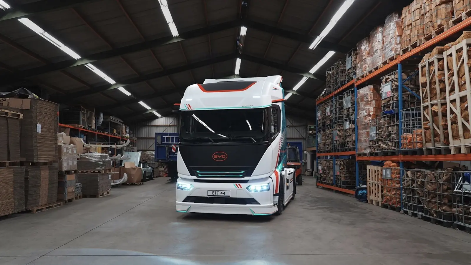 BYD ETT 44 pakub megavattilaengut ja suurt sõiduulatust