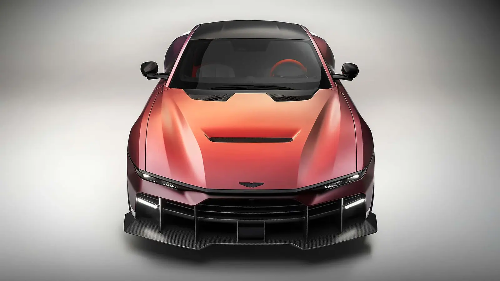 Aston Martin lükkab elektriauto debüüdi edasi aastani 2035