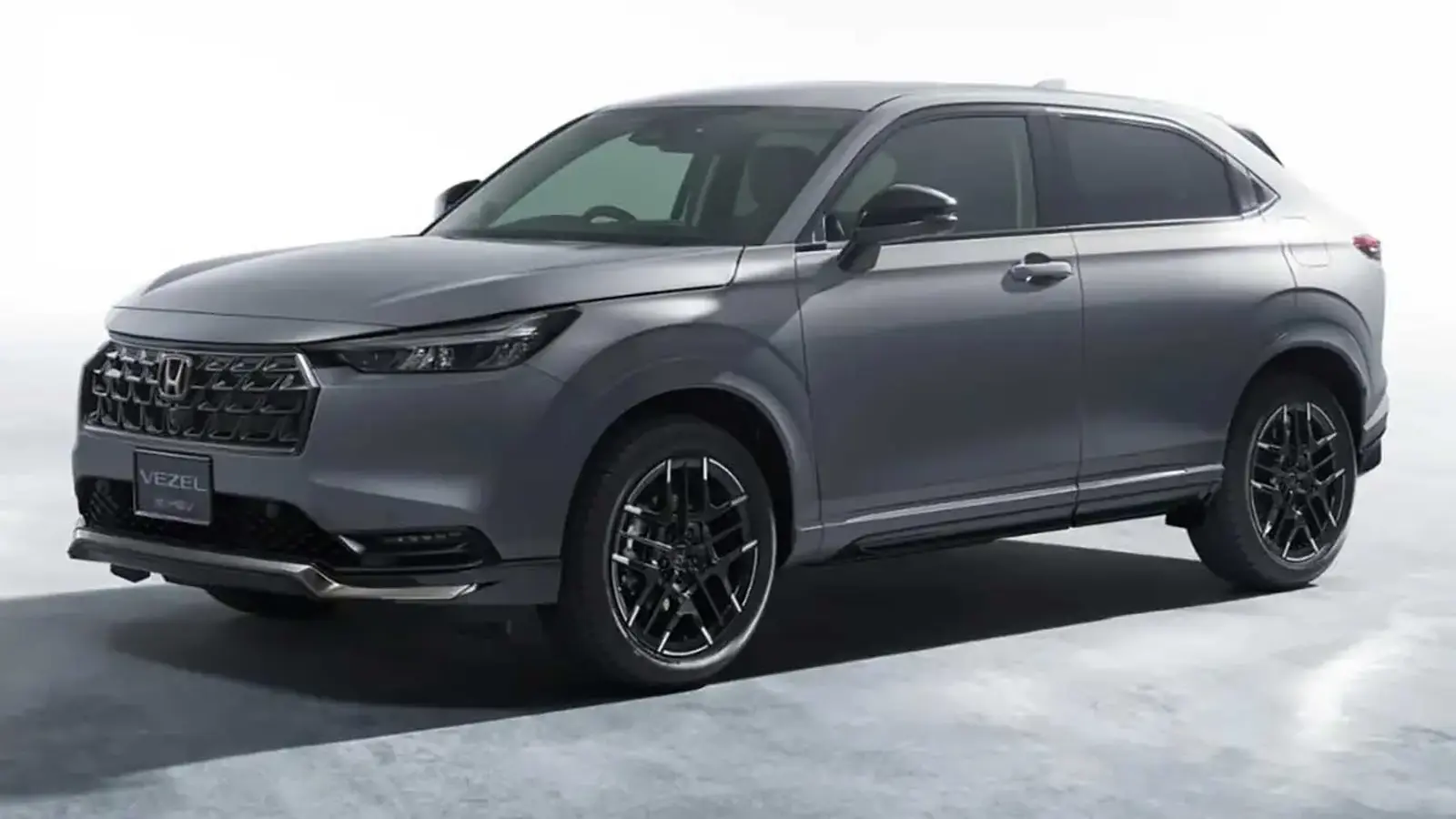 Honda Vezel 2027 saab uue Black Sport Style paketi