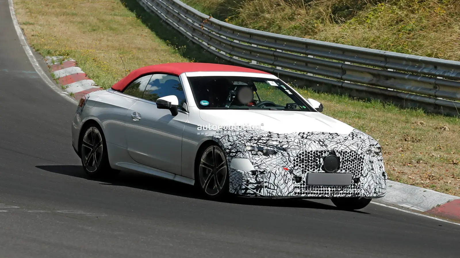 Mercedes CLE Cabriolet’ facelift jõuab 2028. aastal