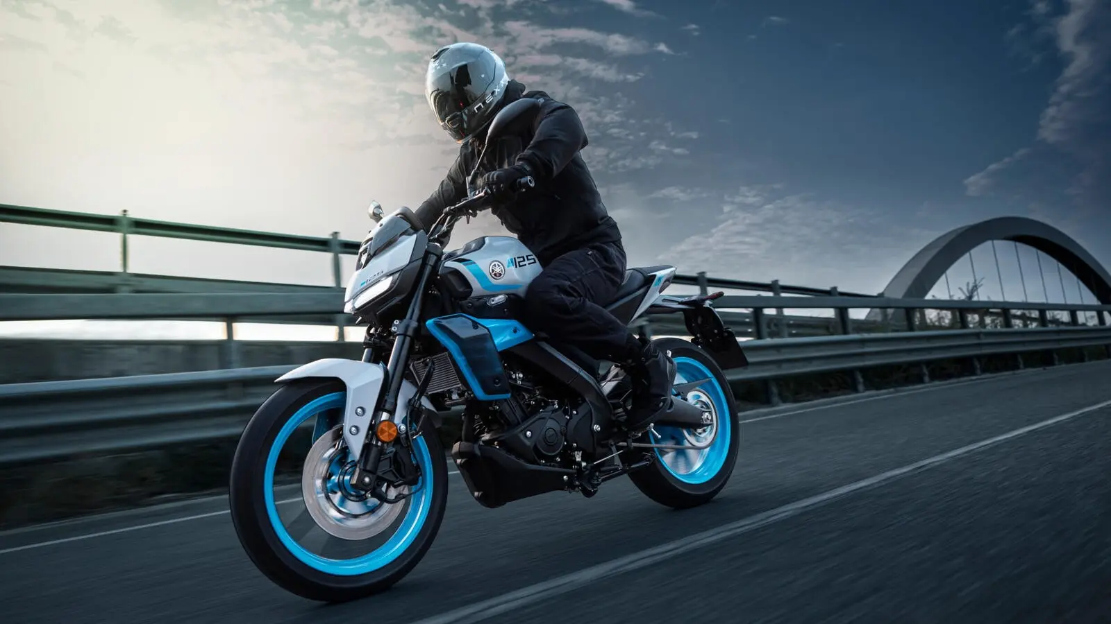 Yamaha toob 2027. aastaks tagasi 28 mootorratast