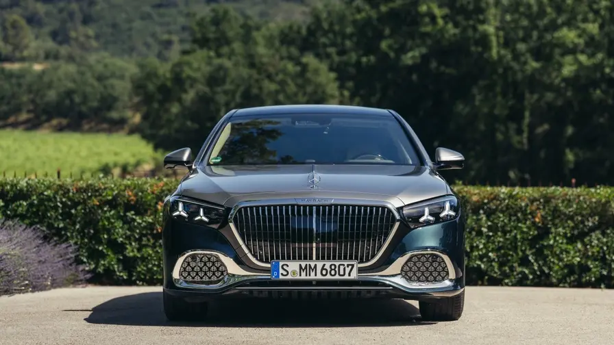 Mercedes võib kõrgete kulude tõttu sulgeda kaks tehast Mercedes võib kõrgete kulude tõttu sulgeda kaks tehast