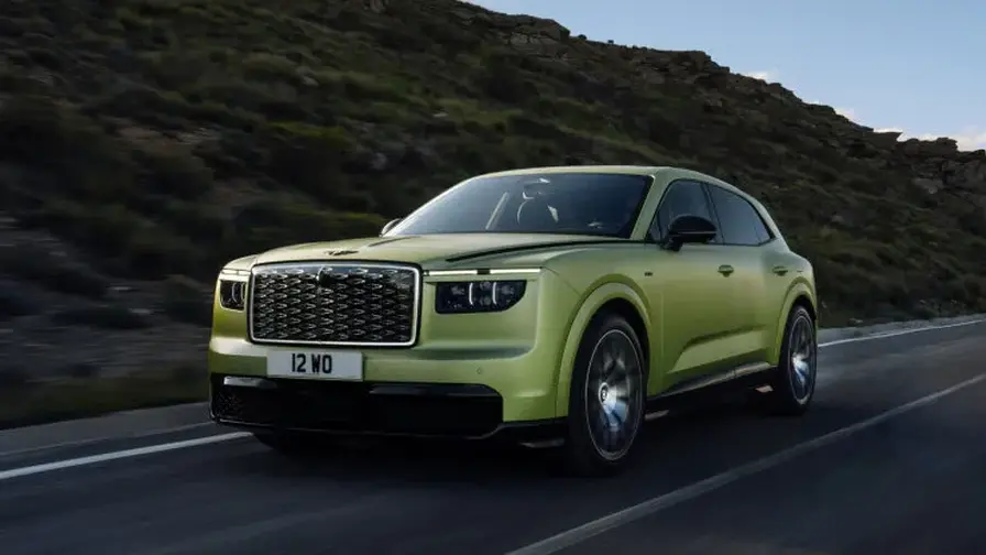 Bentley avalikustas Londonis 888 hj elektrimaasturi Torcal